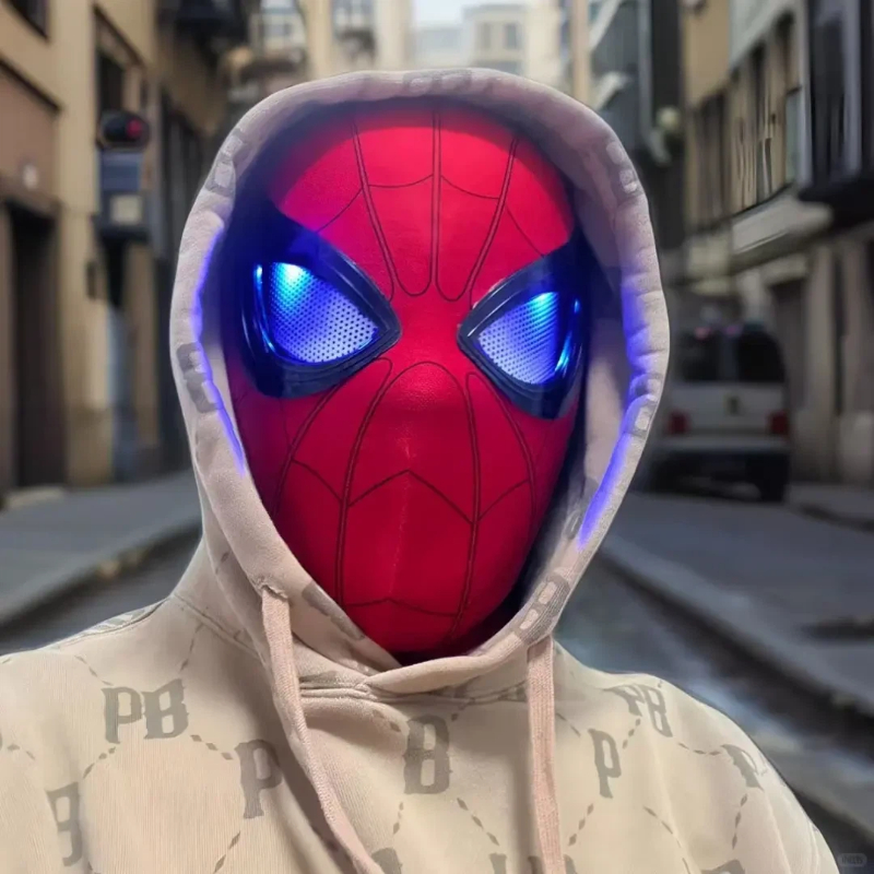 Maska Spider-Mana z ruchomymi  – Electronic Gift recenzja i cena